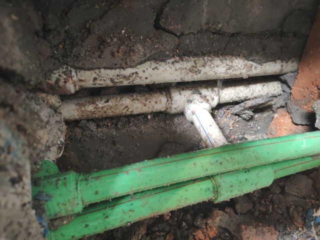 胶州市消防水管漏水检测维修.客厅漏水检测维修